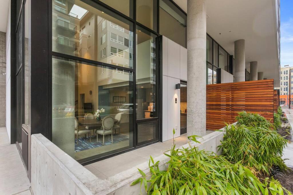 Airy And Open Corner Loft - 92 Walkscore Redmond ภายนอก รูปภาพ
